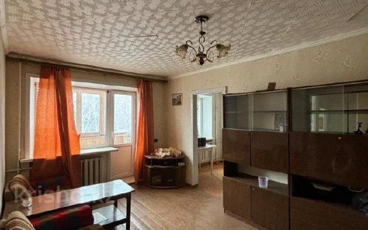2-комнатная квартира, 45 м², 2/4 этаж, Космонавтов 3 за 6.5 млн 〒 в Рудном — фото 2