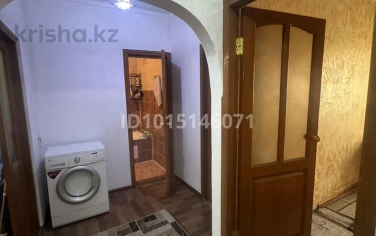 2-бөлмелі пәтер · 52.4 м² · 1/5 қабат, Акбулак ш/а. 41, бағасы: 16 млн ₸ в Таразе, мкр Акбулак — фото 2
