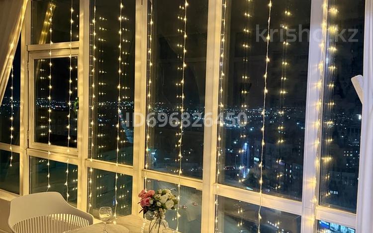 1-комнатная квартира · 70 м² · 21/25 этаж, мкр 11 112в за 2 000 〒 в Актобе — фото 14