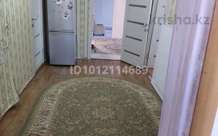 Отдельный дом · 4 комнаты · 110 м² · 12 сот., мкр Аксай, Казахстан 17 за 13 млн ₸ в Атырау — фото 2