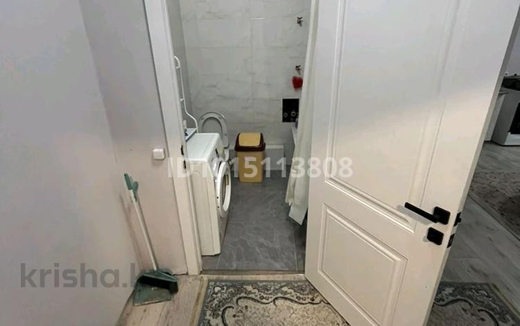 1-комнатная квартира · 38.4 м² · 7/10 этаж, Азильхан Нуршаихов, 6/1 6/1 за 170 000 ₸ в Астане — фото 2