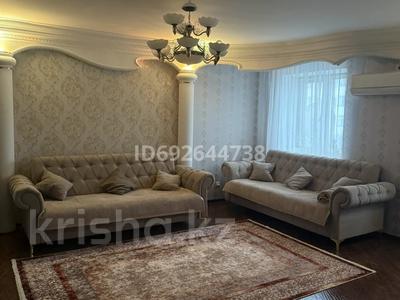 4-комнатная квартира · 109 м² · 3/5 этаж, Букетова — Ауэзова,Жабаева за 49 млн 〒 в Петропавловске