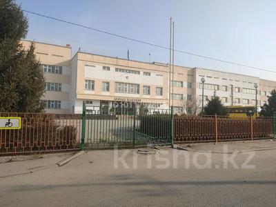 Отдельный дом · 5 комнат · 145 м² · 5 сот., Толе би — Школа,13 за 65 млн ₸ в Туздыбастау (Калинино)