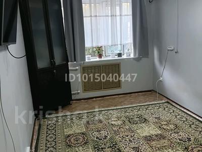 1-бөлмелі пәтер · 30 м² · 2/5 қабат, Ескі қала — остановки планетарий, бағасы: 8 млн ₸ в Актобе, Старый город