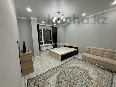 1-комнатная квартира · 50 м² · 7/16 этаж, Кайым Мухамедханов 23а за 300 000 ₸ в Астане, Нура р-н