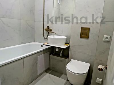 3-комнатная квартира · 60 м² · 3/5 этаж, Уалиханова — Алимжанова за 350 000 ₸ в Алматы, Медеуский р-н