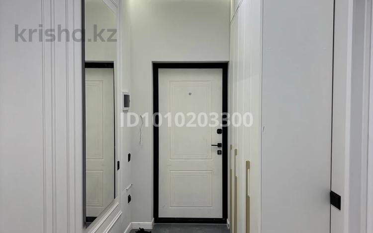 2-комнатная квартира · 70 м² · 6/9 этаж, Байтурсынова 22 за 42 млн ₸ в Астане, Сарайшык р-н — фото 2