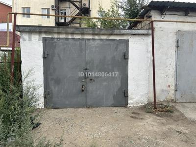 Гараж · 30 м² · Гурьевская, бағасы: 3.6 млн ₸ в Атырау