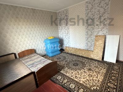 Отдельный дом · 4 комнаты · 110 м² · 8 сот., мкр Кайтпас 2, Сарбаз 75 — 88 школа за 100 000 ₸ в Шымкенте, Абайский р-н