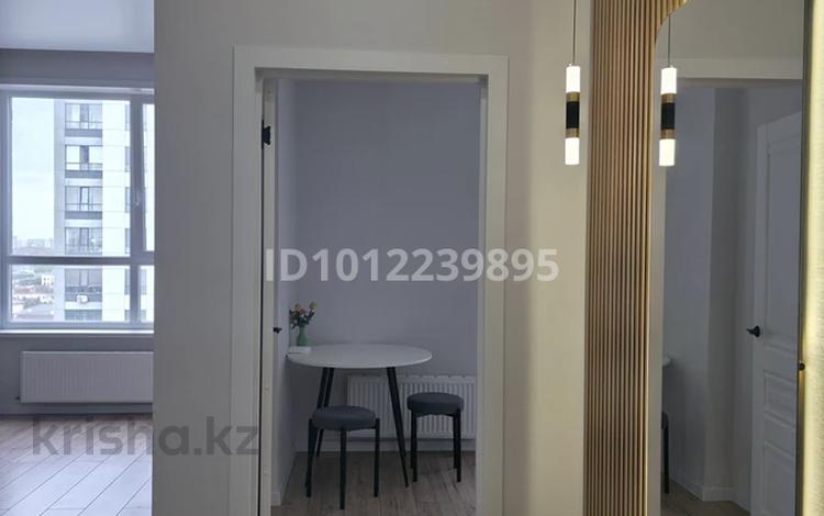 1-комнатная квартира · 45 м² · 11/14 этаж, Шамши Калдаяков 44 за 200 000 ₸ в Астане, Алматы р-н — фото 2