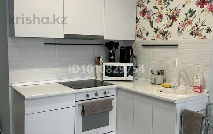 1-бөлмелі пәтер · 40 м² · 9/12 қабат, Торайгырова 21/1 — Мустафина, бағасы: 17 000 ₸ в Алматы, Бостандыкский р-н — фото 2