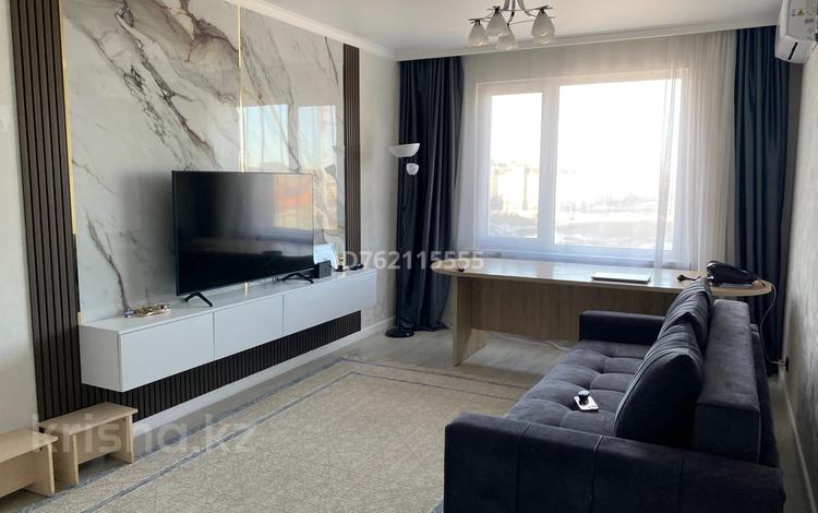 2-бөлмелі пәтер · 60 м² · 6/17 қабат, ул. Хусейн бен талал 39, бағасы: 48 млн ₸ в Астане, Есильский р-н — фото 2