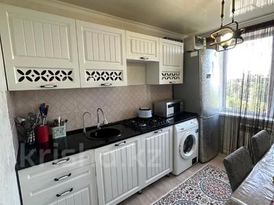 3-комнатная квартира · 62 м² · 5/5 этаж, Толе би 9 за 15 млн 〒 в Таразе