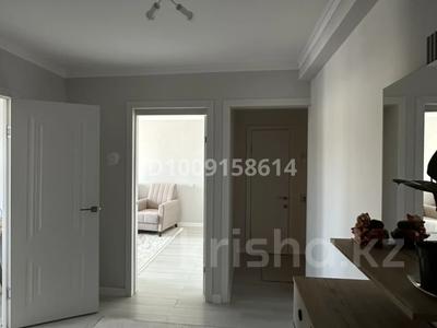 3-комнатная квартира · 69 м² · 5/5 этаж, мкр 8 за 23 млн 〒 в Актобе