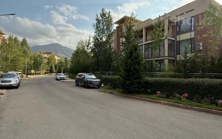 4-комнатная квартира · 150 м² · 3/3 этаж, Улытау 180/8 — Вверх по Дулати за 275 млн ₸ в Алматы, Бостандыкский р-н — фото 2