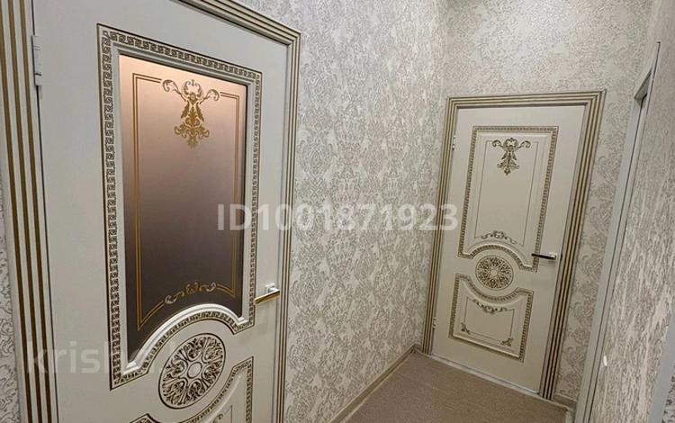 1-комнатная квартира · 41 м² · 4 этаж, Санжара Асфендиярова 10 за 220 000 ₸ в Астане, Есильский р-н — фото 15