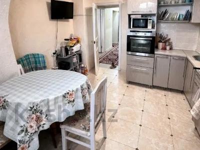 3-бөлмелі пәтер · 73 м² · 6/9 қабат, мкр Аксай-4, бағасы: 42.9 млн ₸ в Алматы, Ауэзовский р-н