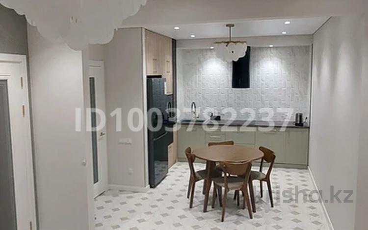 3-комнатная квартира · 81 м² · 3/13 этаж, Просп. Назарбаева — Назарбаева Раимбека за 77 млн ₸ в Алматы, Жетысуский р-н — фото 43