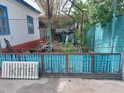 Отдельный дом · 6 комнат · 100 м² · 6.3 сот., Айтиева 92 — Ташкенская за 35 млн 〒 в Таразе
