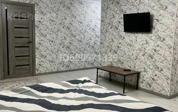 2-комнатная квартира · 47 м² · 2/4 этаж, Байзак батыра 182 — Койгельды за 10 000 ₸ в Таразе — фото 2