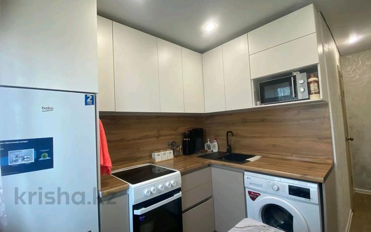 2-бөлмелі пәтер · 41.8 м² · 2/5 қабат, Добролюбова 27, бағасы: 16.5 млн ₸ в Усть-Каменогорске — фото 2