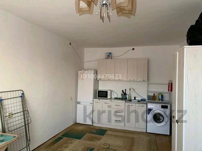 Продажа квартир в Астане: 1-комнатная квартира · 18 м², Сембинова 24 — Сейфуллина-сембинова за 7.3 млн 〒 1-комнатная квартира · 18 м², Сембинова 24 — Сейфуллина-сембинова за 7.3 млн 〒 в Астане, р-н Байконур