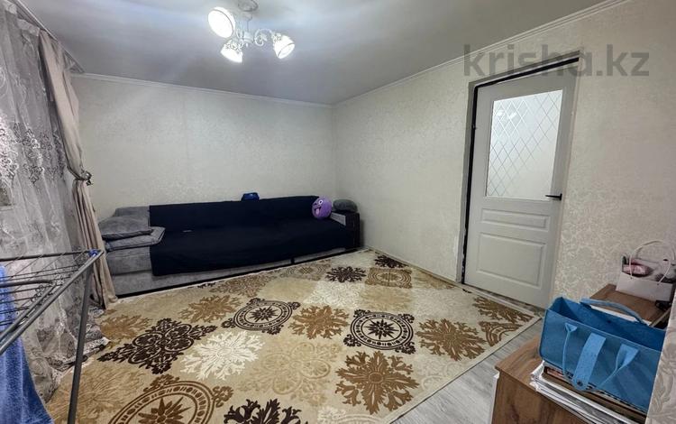 Отдельный дом · 3 комнаты · 90 м² · 5 сот., Алдабергенова 200 за 18 млн ₸ в Талдыкоргане, мкр Жастар — фото 2