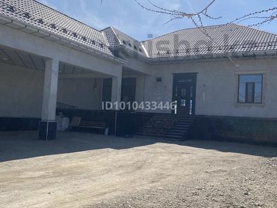 Жеке үй · 8 бөлме · 400 м² · 6.5 жүзд., Байтурсынов 65 — Бекзатхан ресторан, бағасы: 70 млн ₸ в Шиели