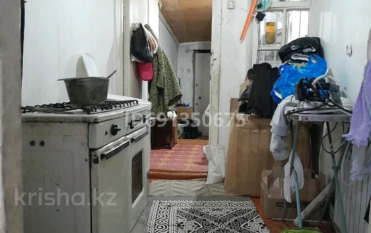 Часть дома • 2 комнаты • 32 м² • 1 сот., Жансугурова6 5 за 10 млн 〒 в Шымкенте, Аль-Фарабийский р-н — фото 2