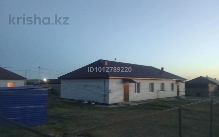 Отдельный дом · 3 комнаты · 85 м² · 7 сот., Рахымжан Кошкарбаев 139а за 15 млн ₸ в  — фото 2