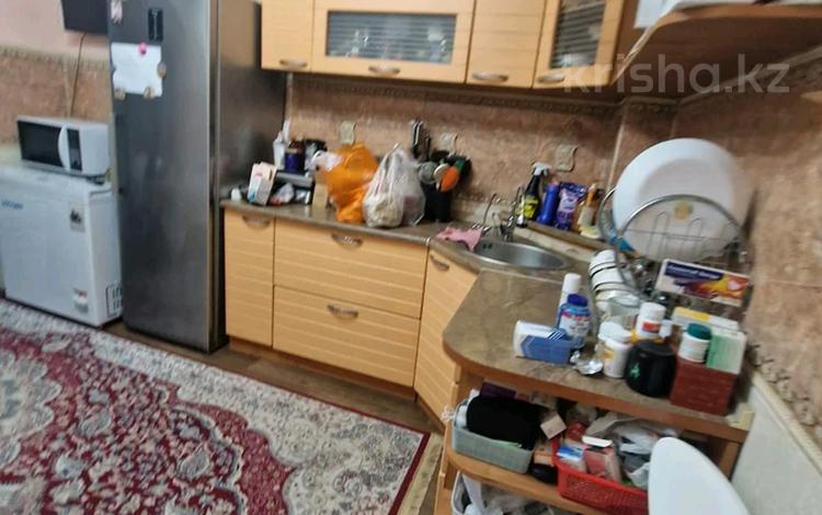 1-комнатная квартира · 42 м² · 1/5 этаж, мкр Айнабулак-2 83 за 25.5 млн 〒 в Алматы, Жетысуский р-н — фото 2