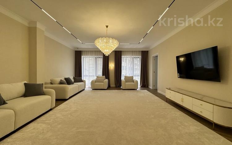 4-бөлмелі пәтер · 240 м² · 4/5 қабат, Ушкемпирова 42 — Ушкемпирова - Жанакорган, бағасы: 1.7 млн ₸ в Алматы, Бостандыкский р-н — фото 13