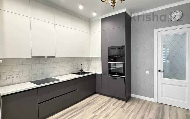 2-бөлмелі пәтер · 70 м² · 5/9 қабат, проспект Мангилик Ел участок 41, бағасы: 62 млн ₸ в Астане, Есильский р-н — фото 16