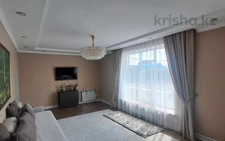 Жеке үй · 4 бөлме · 120 м² · 20 сот., Алпамыс, бағасы: 53 млн ₸ в Усть-Каменогорске, Ахмирово — фото 2