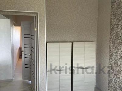 3-комнатная квартира, 72 м², 9/9 этаж, мкр Аксай-1 17а за 33 млн 〒 в Алматы, Ауэзовский р-н