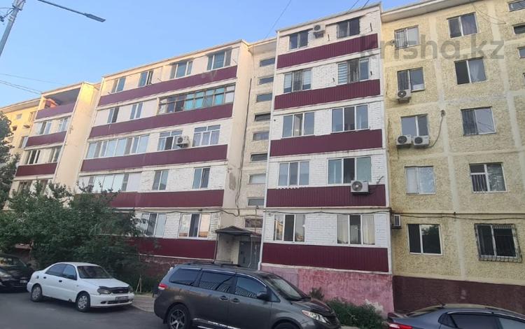1-комнатная квартира · 30 м² · 1/5 этаж, Привокзальный 3А 17а за 10.8 млн ₸ в Атырау — фото 2