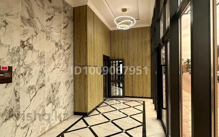 2-бөлмелі пәтер · 65.8 м² · 3 қабат, 17-й мкр 23, бағасы: 38 млн ₸ в Актау — фото 2