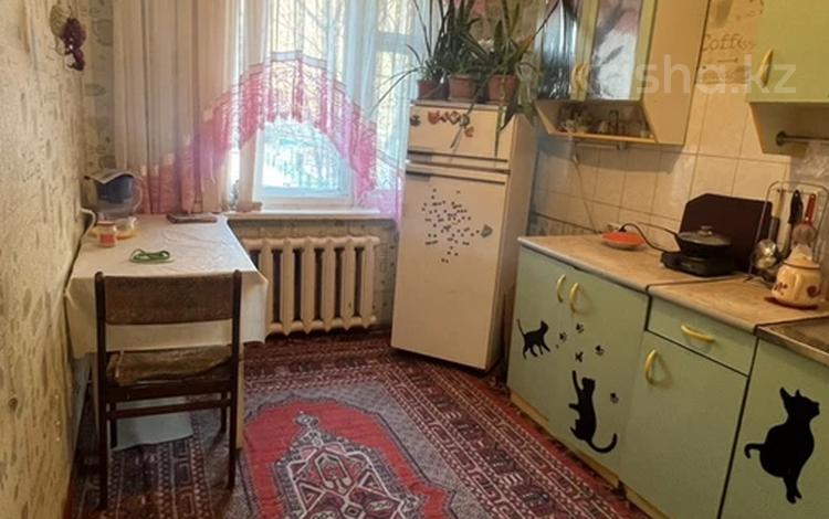 2-комнатная квартира, 54 м², 2/9 этаж, Камзина 72 за 13.3 млн 〒 в Павлодаре — фото 2