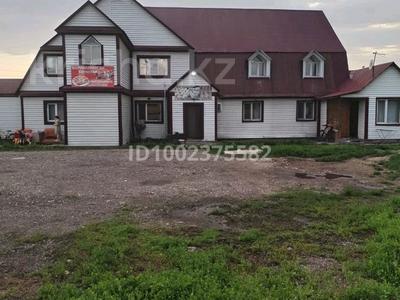 Продажа домов и дачи в Восточно-Казахстанской обл.: Отдельный дом · 20 комнат · 572 м² · 13 сот., Отдельная 118 за 185 млн 〒 Отдельный дом · 20 комнат · 572 м² · 13 сот., Отдельная 118 за 185 млн 〒 в Усть-Каменогорске, Ульбинский