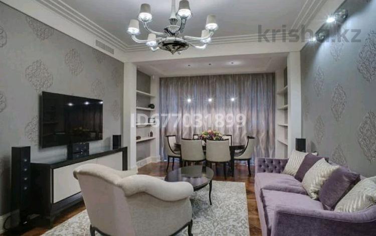 2-комнатная квартира, 47 м², 2 этаж посуточно, Бухар жырау 76 за 12 000 〒 в Караганде, Казыбек би р-н — фото 3