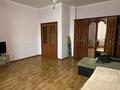 1-комнатная квартира · 55 м² · 13/20 этаж, Шамши Калдаяков 1 за 250 000 ₸ в Астане, Сарайшык р-н — фото 2