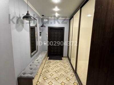 5-комнатная квартира · 292.2 м² · 36/38 этаж, Желтоксан 2/3 за 135 млн 〒 в Астане, Сарыарка р-н