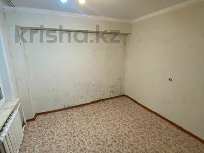 4-бөлмелі пәтер, 60 м², 5/5 қабат, Мызы 45, бағасы: 18 млн 〒 в Усть-Каменогорске