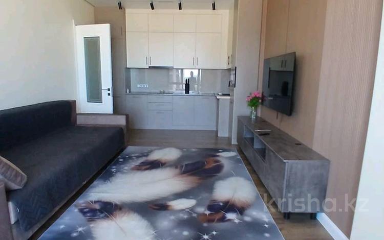 3-бөлмелі пәтер · 65 м² · 3/5 қабат, Д.Конаева, бағасы: 500 000 ₸ — фото 2