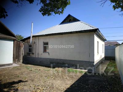 Отдельный дом · 4 комнаты · 56 м² · 3 сот., Абая — Напротив т/ц Супер цена за 190 000 〒 в Боралдае (Бурундай), мкр Водник-2
