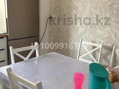 3-комнатная квартира · 69 м² · 2/3 этаж, мкр Шанхай 16/2 за 19 млн 〒 в Актобе