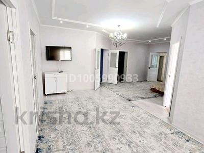 Отдельный дом · 10 комнат · 290 м² · 5 сот., Берденова 42 — Сулейменова за 40 млн 〒 в 