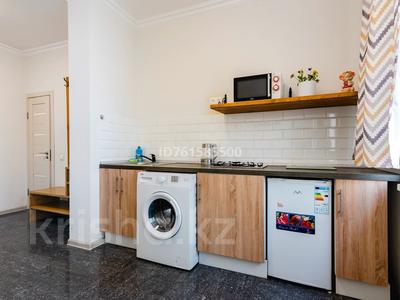 1-комнатная квартира · 40 м² · 8/8 этаж, мкр Коктем-1 8 — Тимирязева (КАЗГУ) за 20 000 〒 в Алматы, Бостандыкский р-н