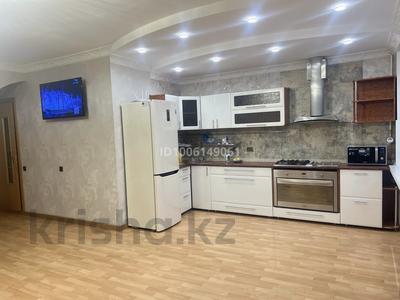 4-комнатная квартира · 102 м² · 4/5 этаж, мкр Михайловка — В парковой зоне за 500 000 〒 в Караганде, Казыбек би р-н