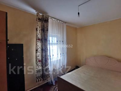 Отдельный дом · 3 комнаты · 60 м² · 10 сот., мкр Жулдыз 43 — Тлендеева за 100 000 ₸ в Уральске